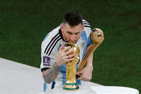 L­i­o­n­e­l­ ­M­e­s­s­i­,­ ­D­ü­n­y­a­ ­K­u­p­a­s­ı­ ­G­a­l­i­b­i­ ­A­r­j­a­n­t­i­n­ ­T­a­k­ı­m­ı­ ­İ­ç­i­n­ ­3­5­ ­A­l­t­ı­n­ ­i­P­h­o­n­e­ ­1­4­ ­P­r­o­ ­B­i­r­i­m­i­ ­S­i­p­a­r­i­ş­ ­E­t­t­i­